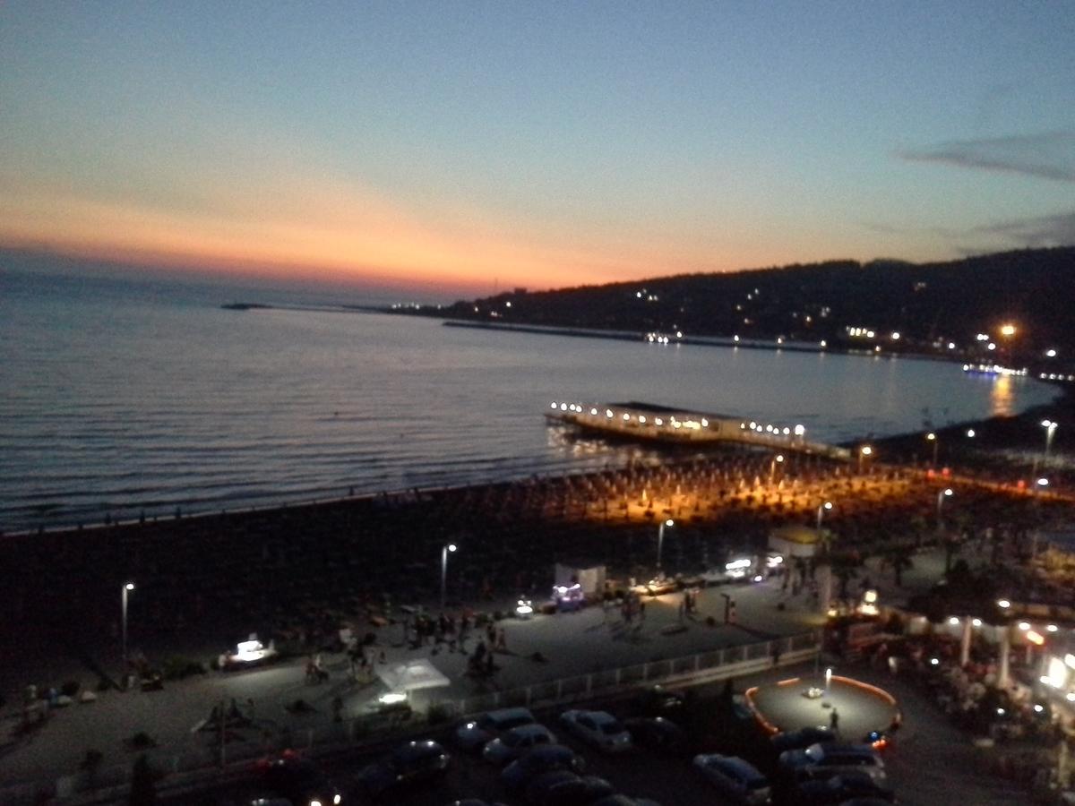 Nada Seaview Apartment Shëngjin Eksteriør billede